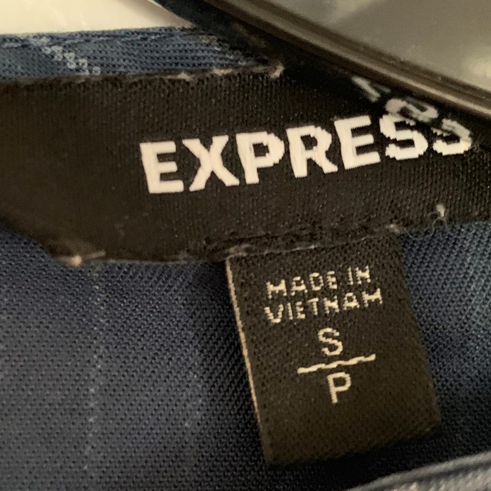 Express Top - Picture 4 of 5